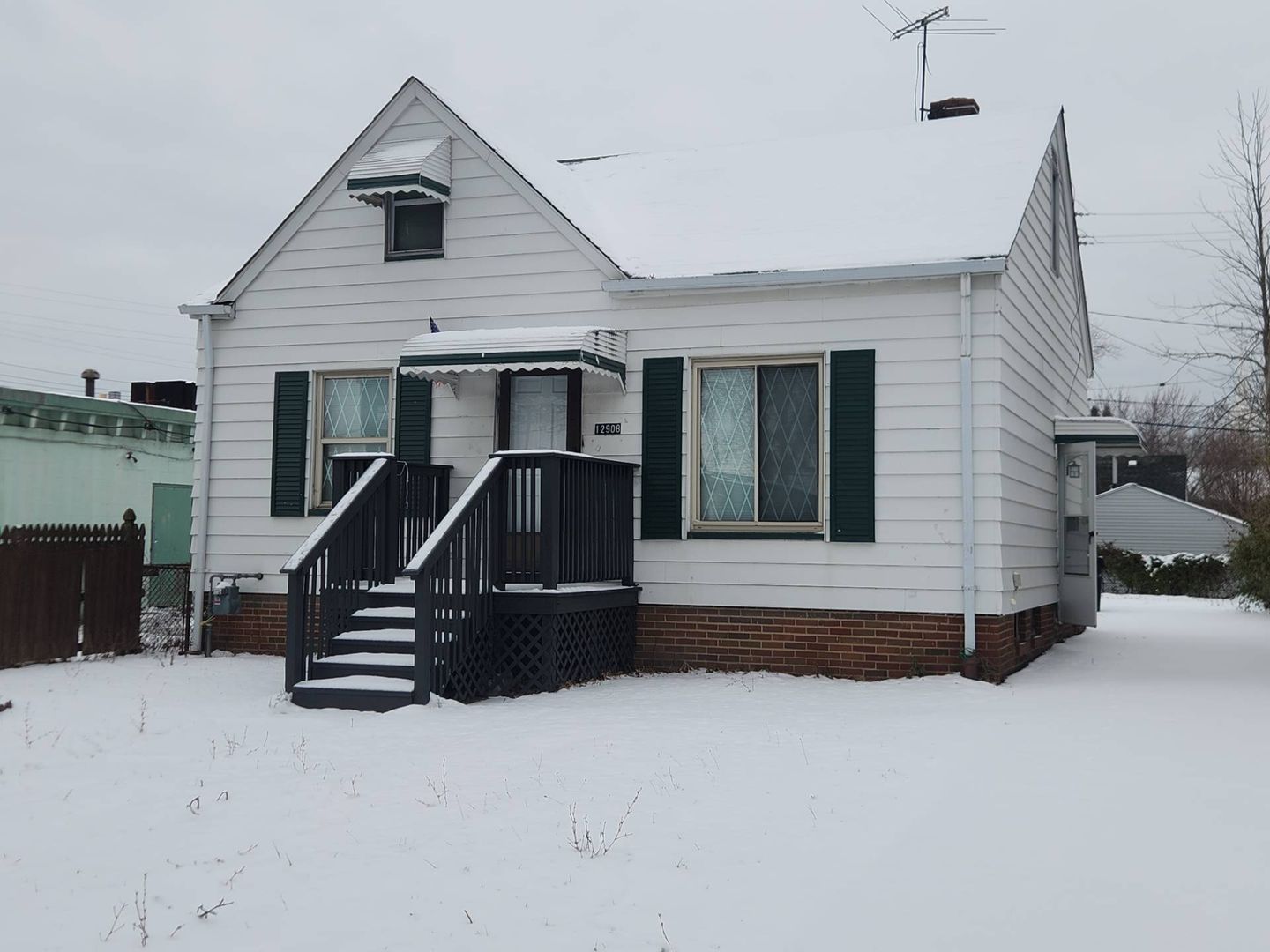 CLEVELAND House: 12908 Crossburn Ave