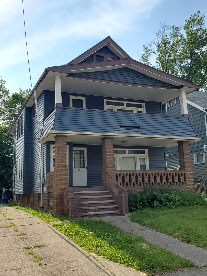 CLEVELAND Apartment: 3320 BEREA RD