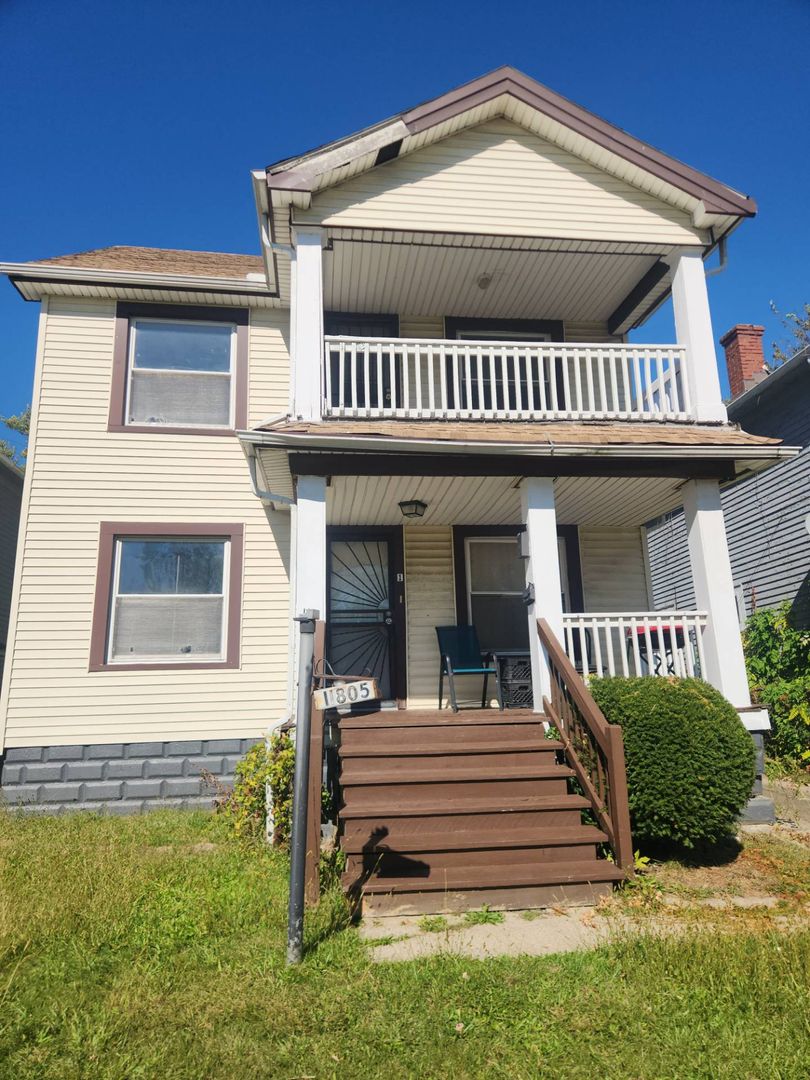 Cleveland Apartment: 11805 DOVE AVE Cleveland