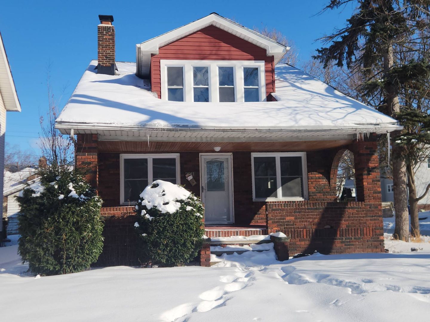 Cleveland House: 3211 W. 116th St.