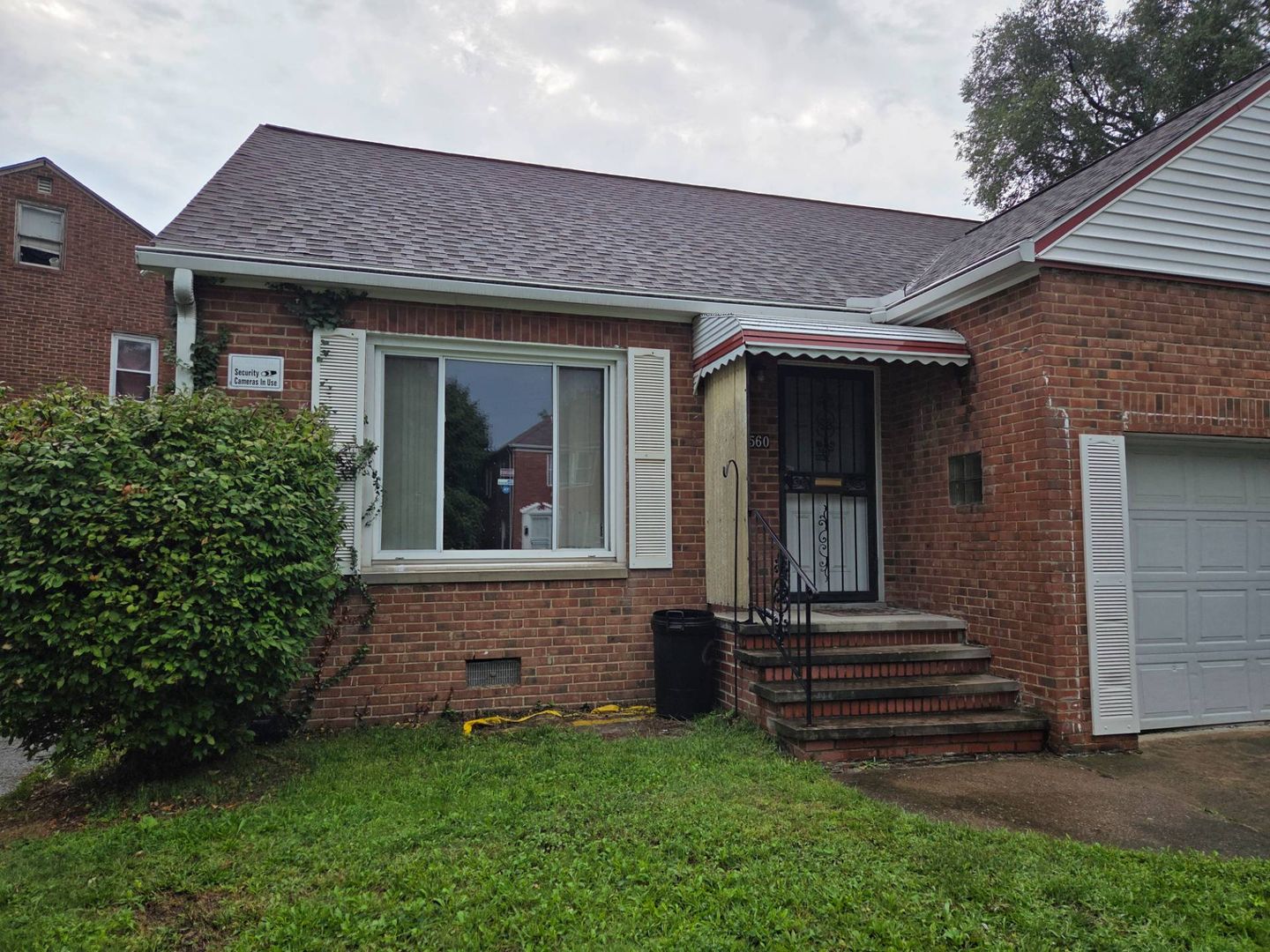 EAST CLEVELAND Apartment: 1554 LUXOR RD