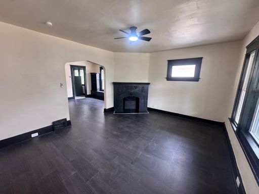 Spacious Two-Bedroom Unit in a Charming Multifamily Property – Available Now! – photo 1
