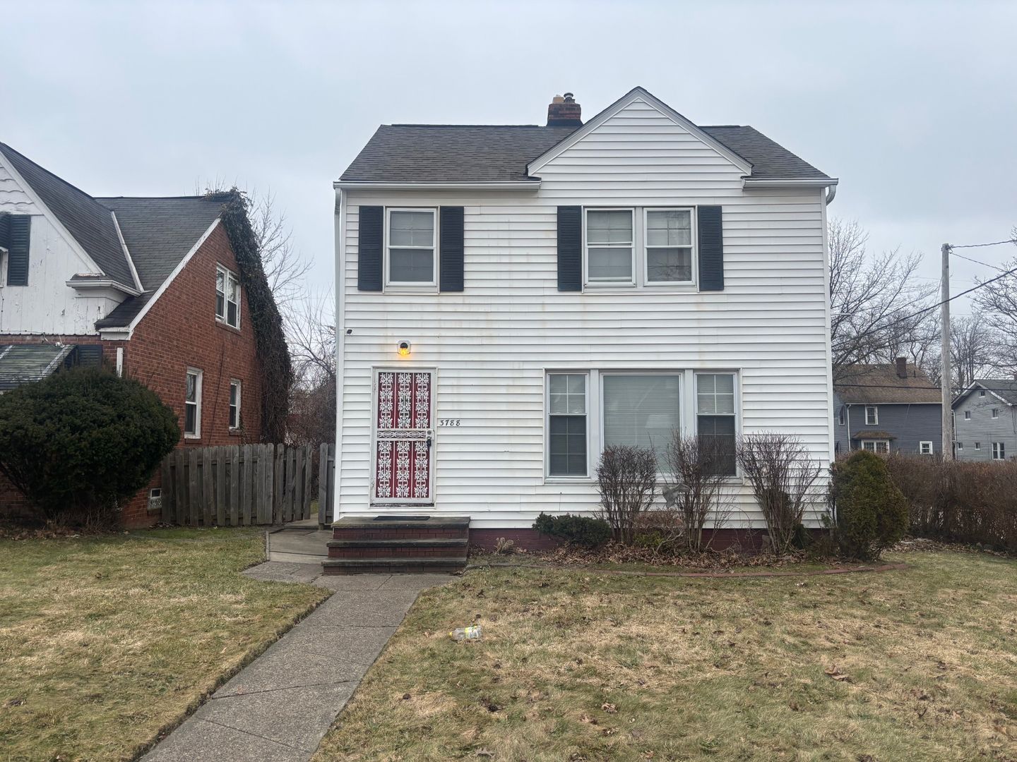 Cleveland House: 3788 E 155th St