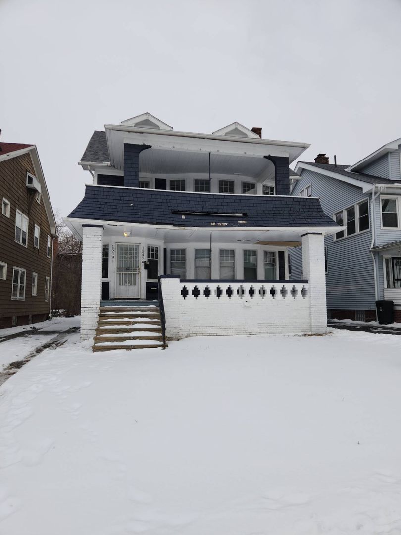 Cleveland Heights Apartment: 1547 Hillcrest.