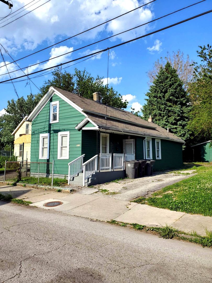 CLEVELAND House: 3017 NURSERY AVE