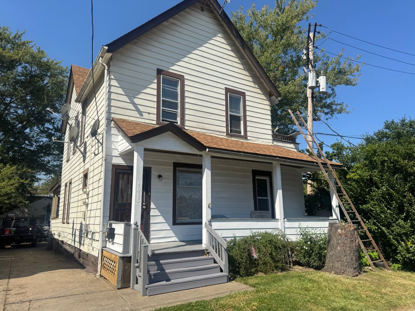 Cleveland Apartment: 4068 E 74 ST