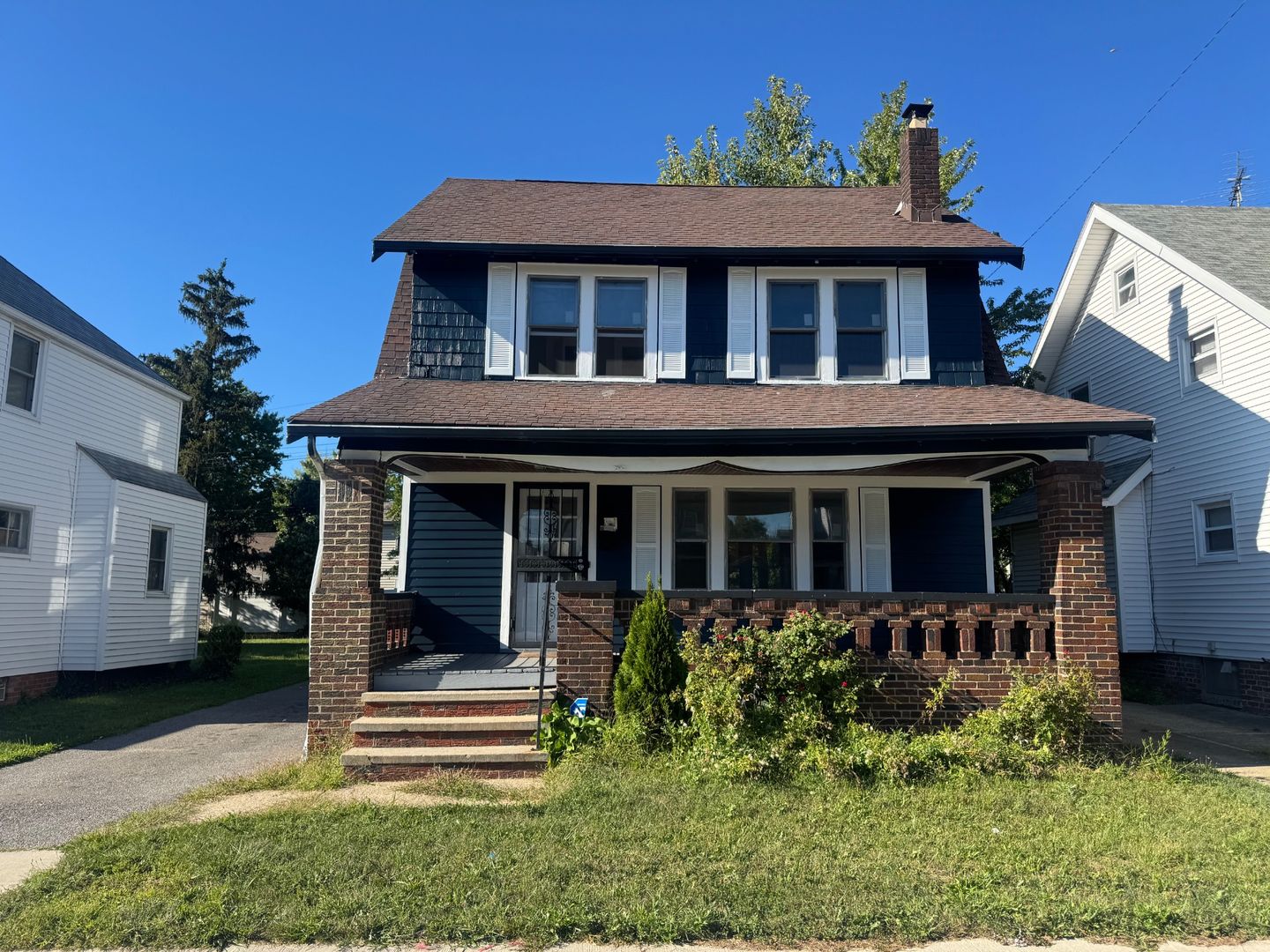 euclid House: 19451 Monterey Ave