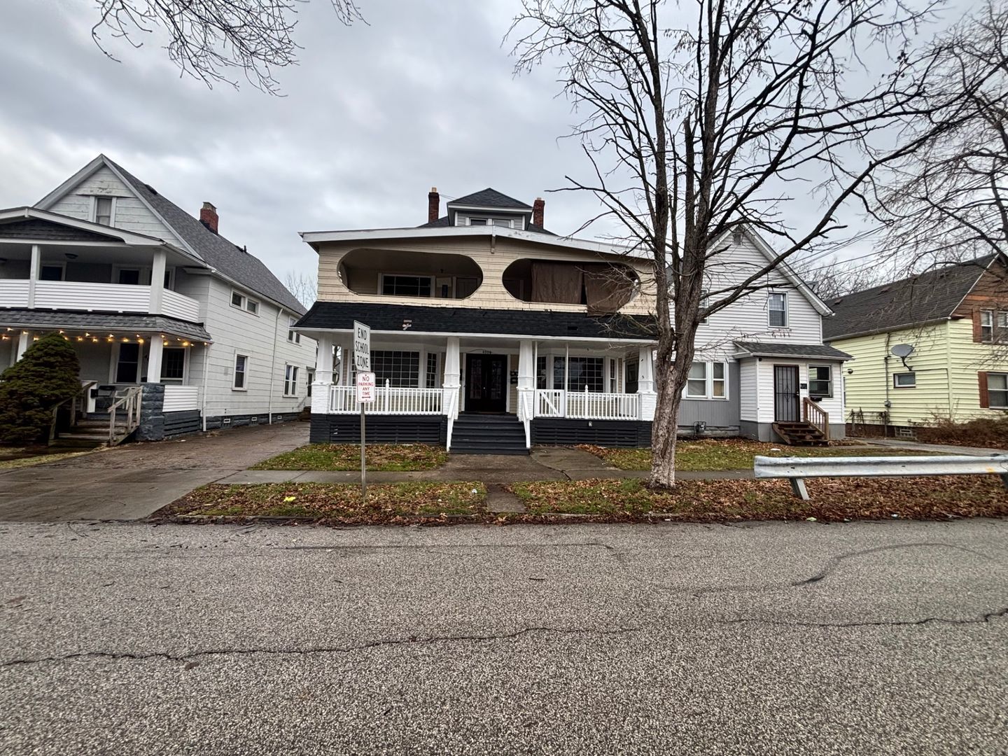 Cleveland Apartment: 4008 Ardmore Ave