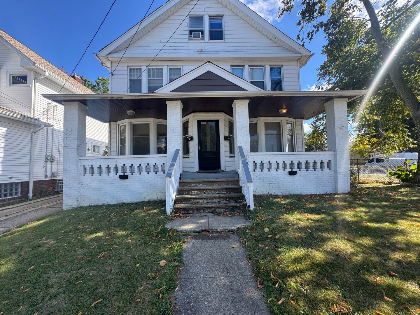 Lakewood Apartment: 1541 Hopkins Ave