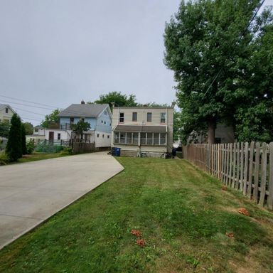 Charming 3-Bedroom Property in Prime Location – photo 1