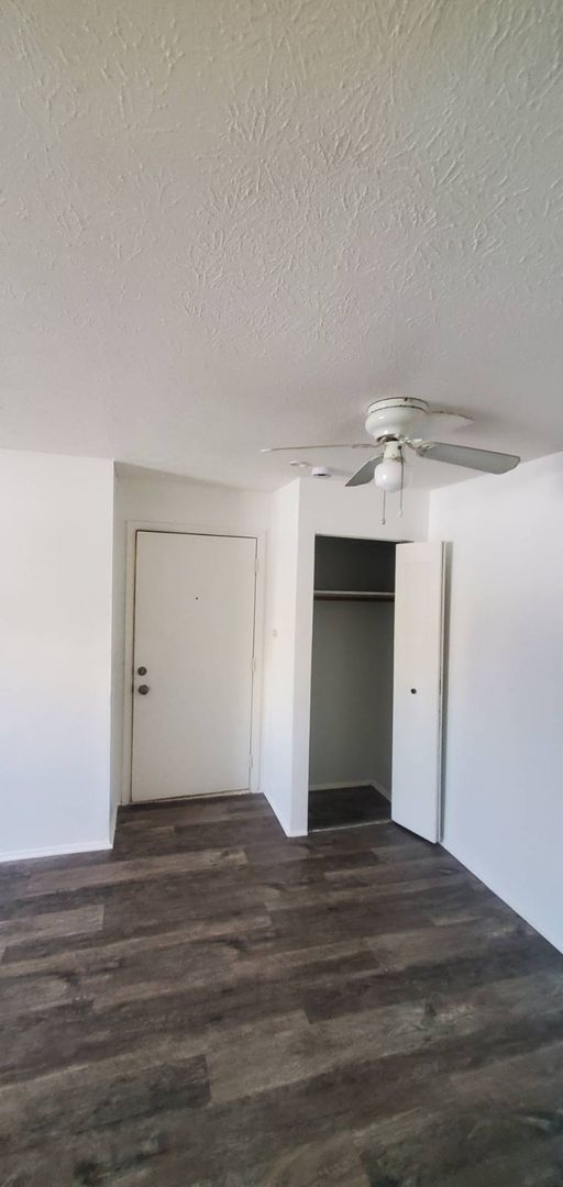 Cleveland Apartment: 5058 BROADWAY AVE CLEVELAND, OH. 44127