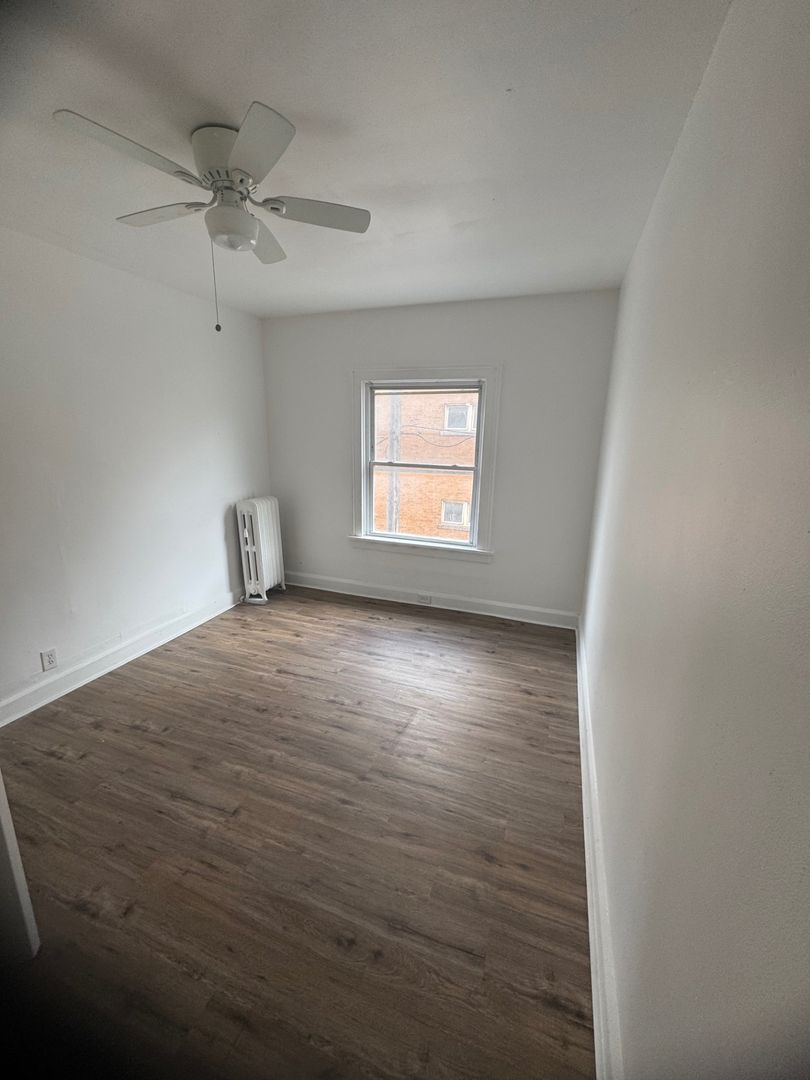 Cleveland Apartment: 9605 Lorain Ave