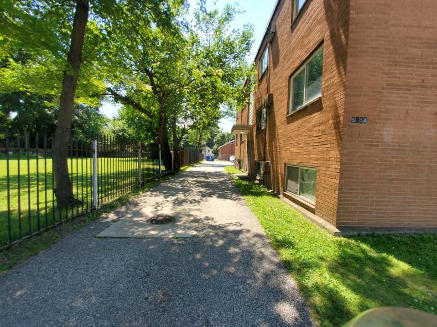 Cleveland Apartment: 5058 BROADWAY AVE