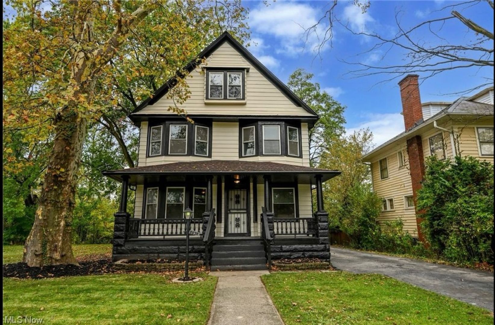 Cleveland House: 2636 East Blvd
