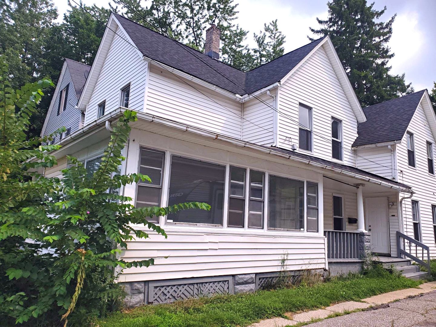 Cleveland Apartment: 7315 Guthrie Ave