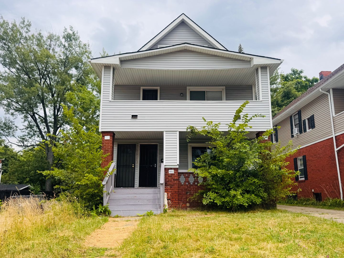 CLEVELAND Apartment: 4013 E 131 ST
