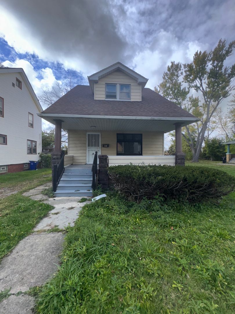 Cleveland House: 4136 E 135 ST CLEVELAND, OH. 44105