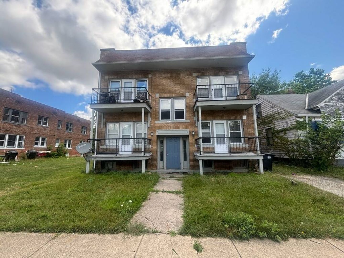 Cleveland Apartment: 3301 E 143rd Street