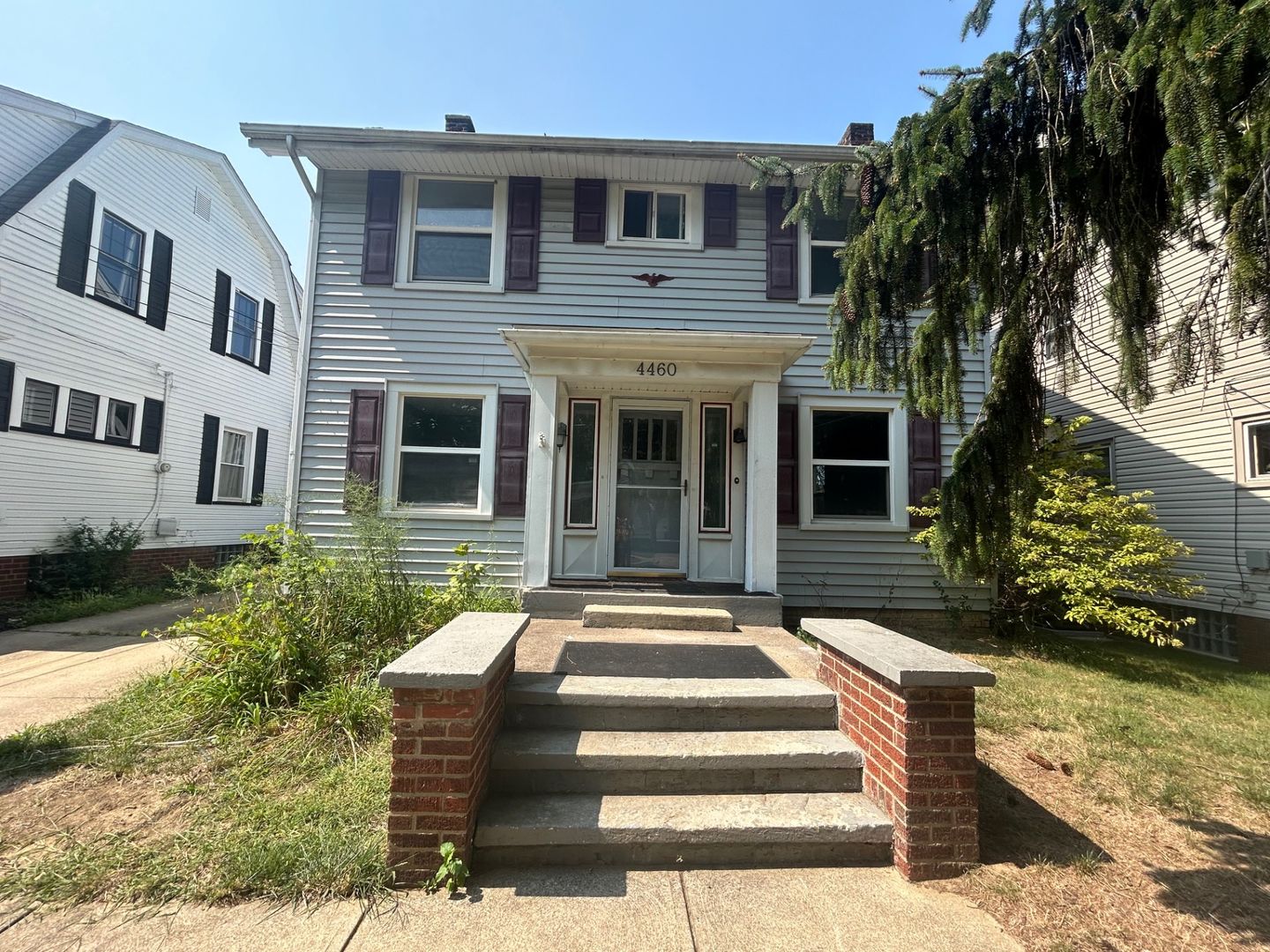 CLEVELAND House: 4460 BROADALE RD