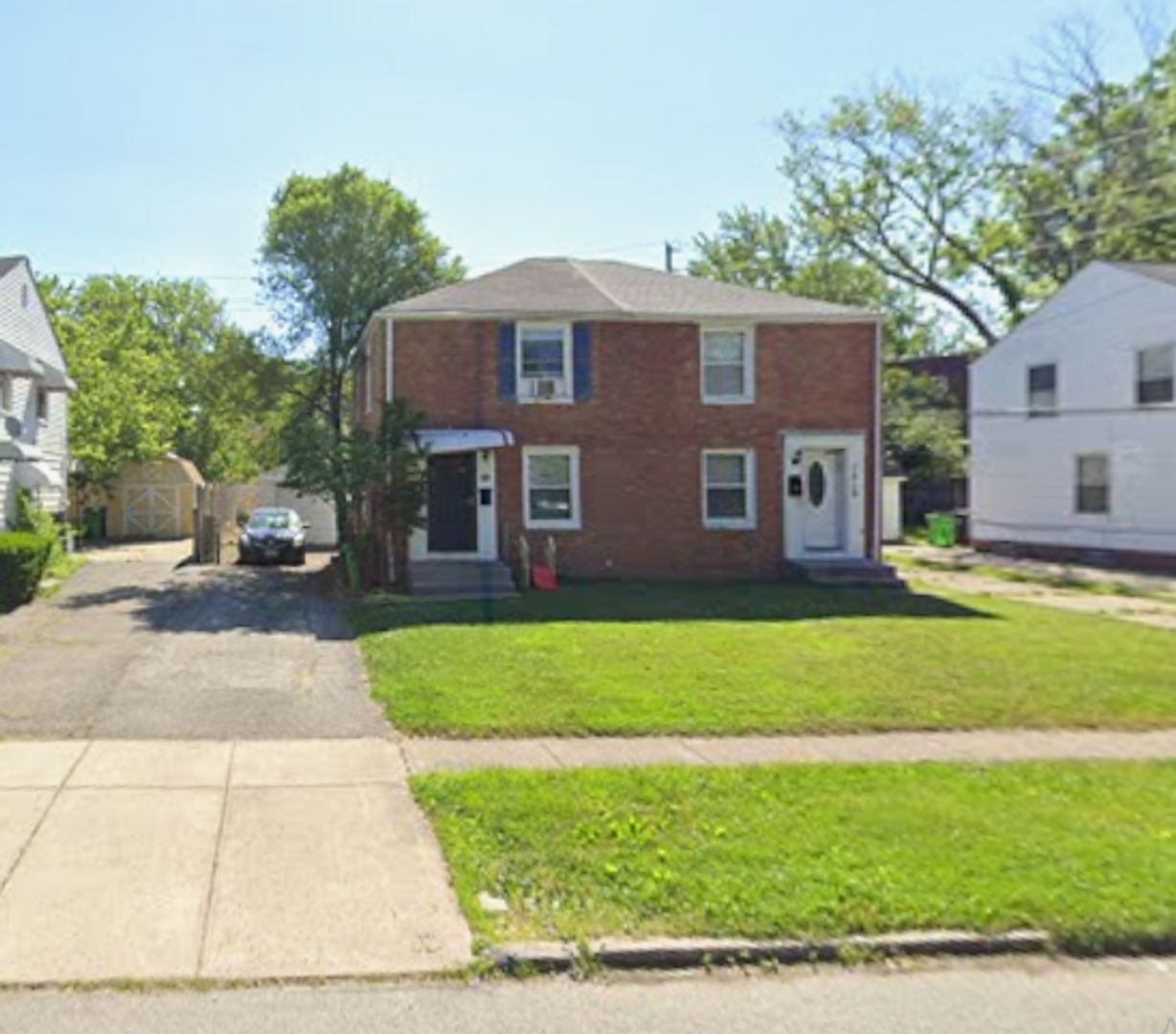 EUCLID House: 1517 E 256 ST