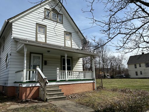 Charming 3-Bedroom Property in Prime Location – photo 1