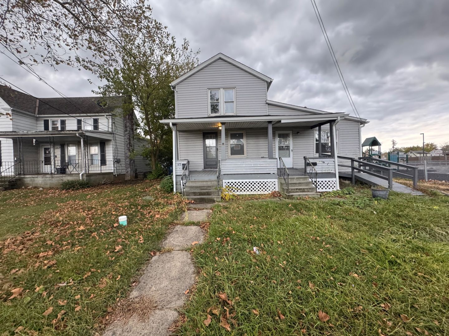 Lorain Apartment: 117-117 1/2 W 30th St