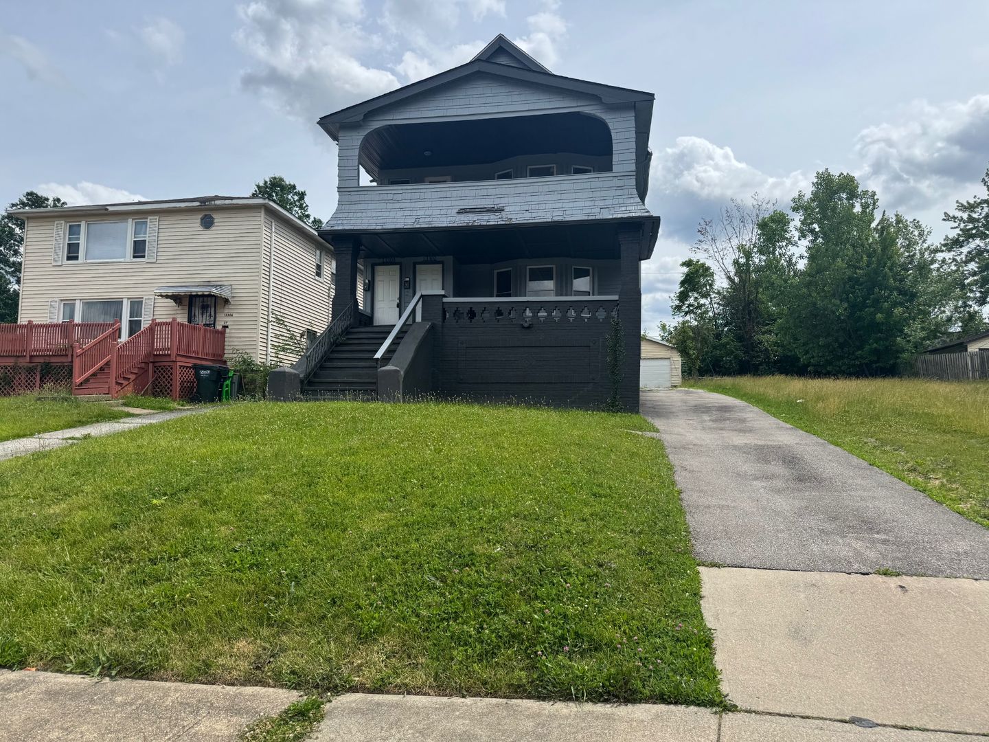 Garfield Heights Apartment: 13302 Cranwood DR