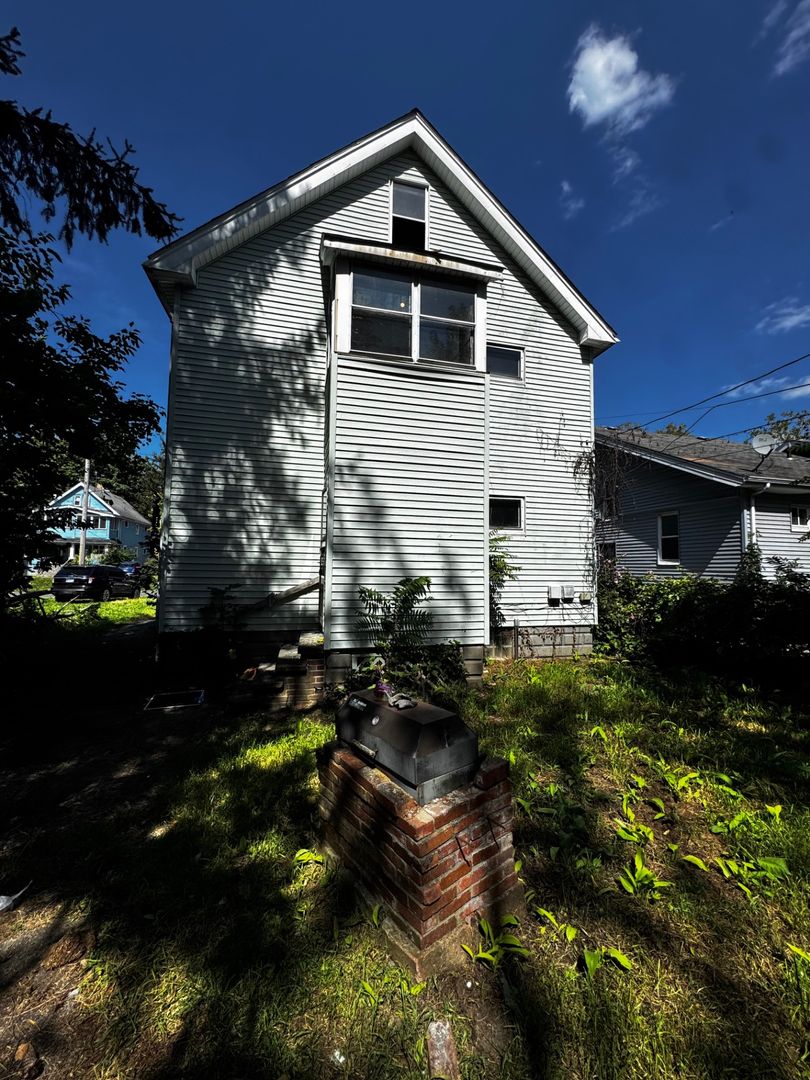 CLEVELAND Apartment: 11222 REVERE AVE