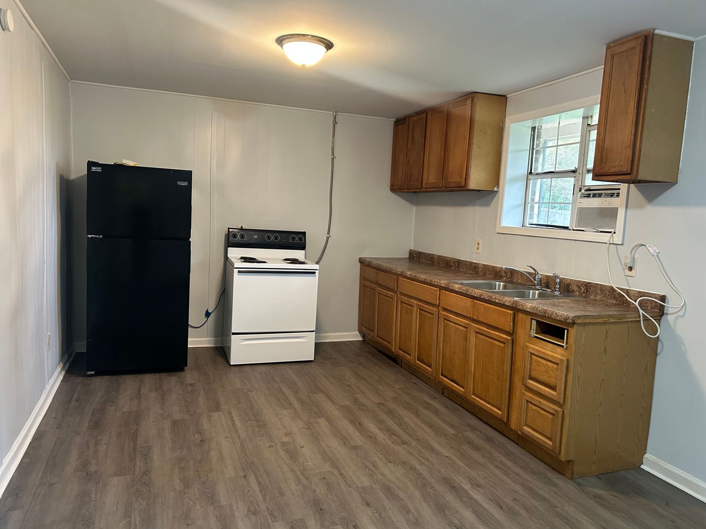 Johnson City Apartment: 1106 Freemont Dr