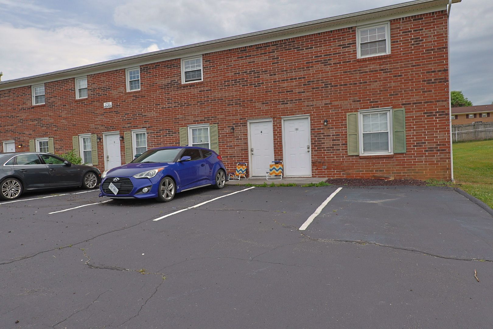 Bristol Apartment: 1740 Bonham rd