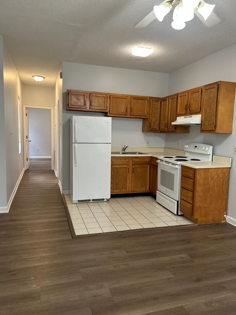 Johnson City Apartment: 250 West Main Street