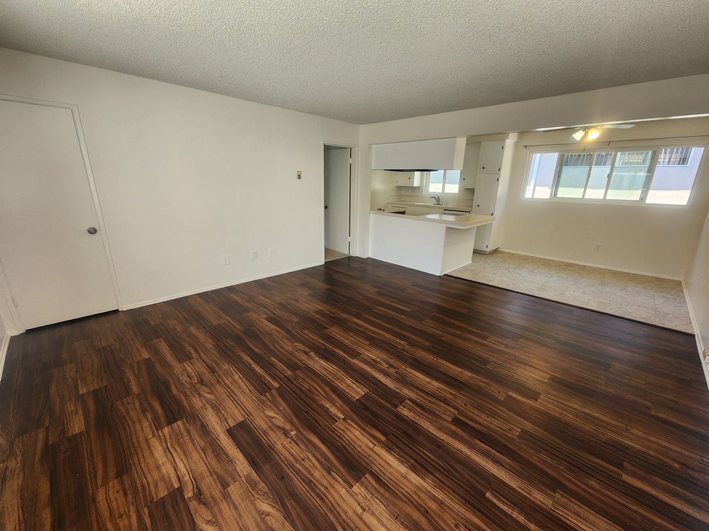 Redondo Beach Apartment: 1219 Amethyst St  #A-D