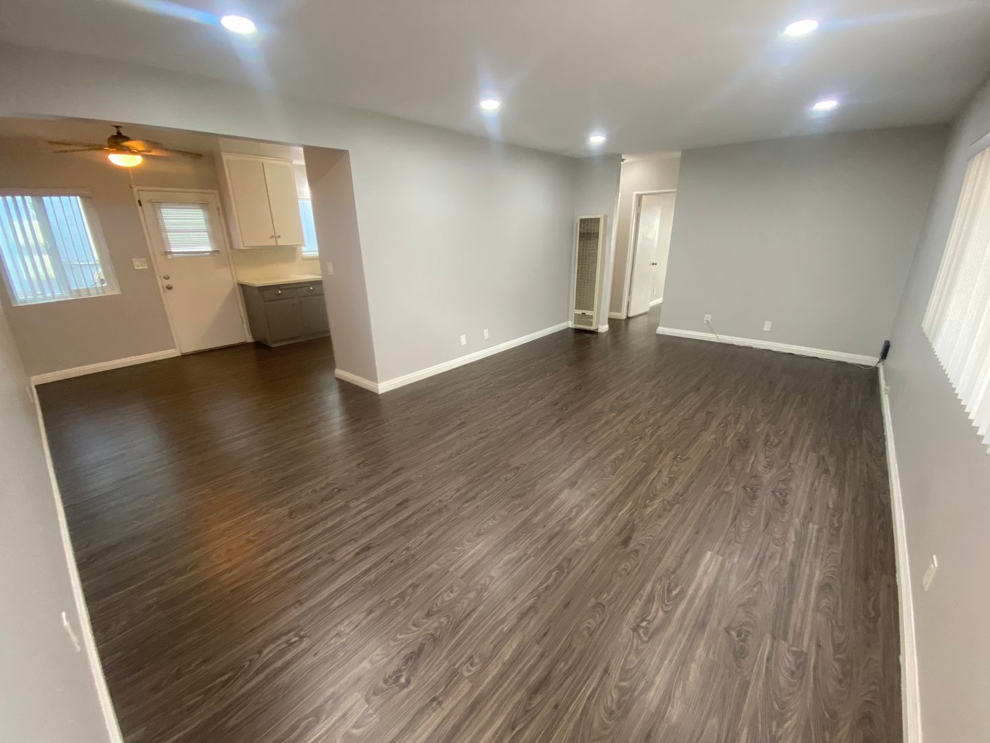 Hermosa Beach Apartment: 308-310 Culper Court