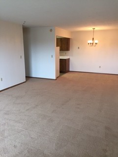 Sioux Falls Apartment: 200 N Garfield Ave