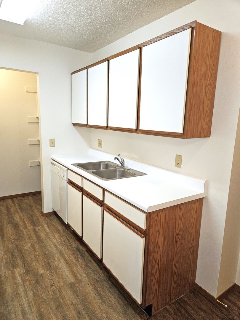 Pequot Lakes Apartment: 30637 Olson St