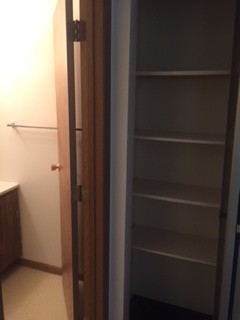 Sioux Falls Apartment: 200 N Garfield Ave