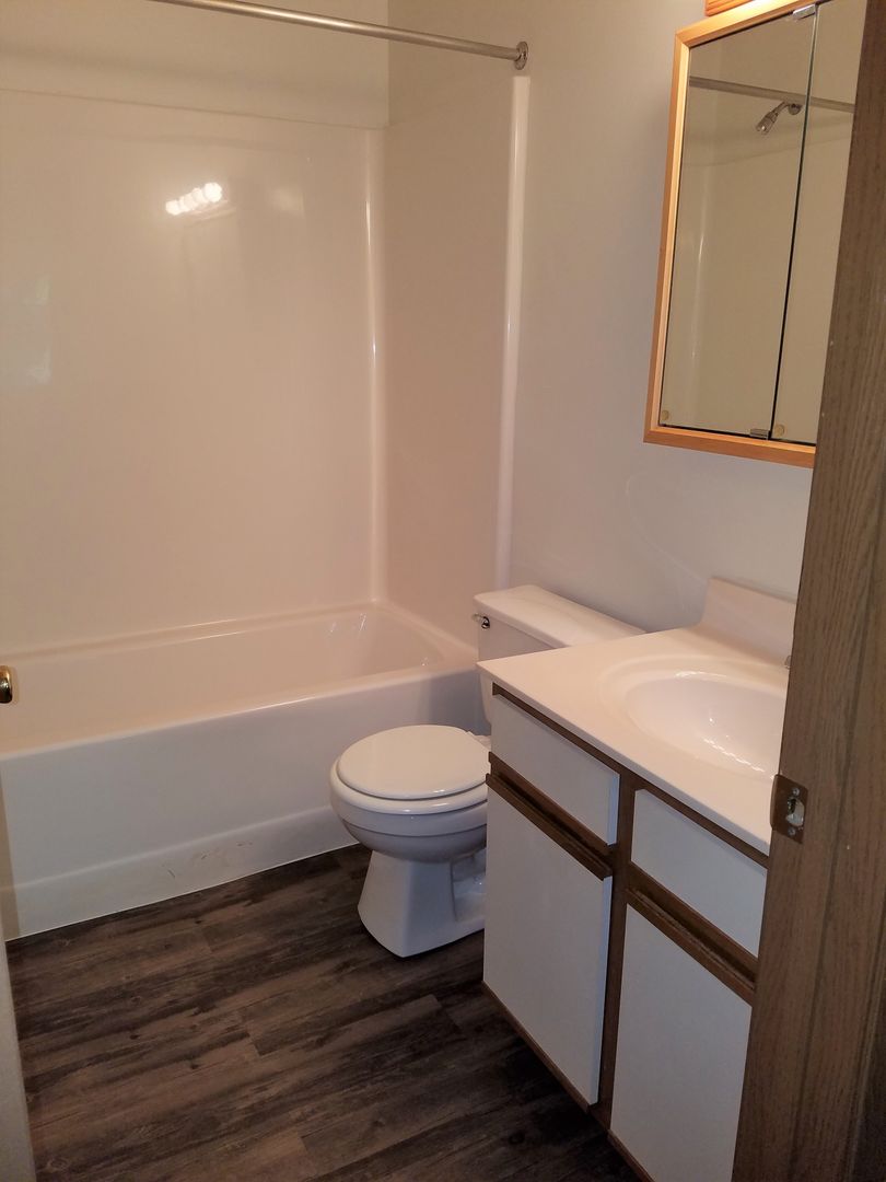 Pequot Lakes Apartment: 30637 Olson St