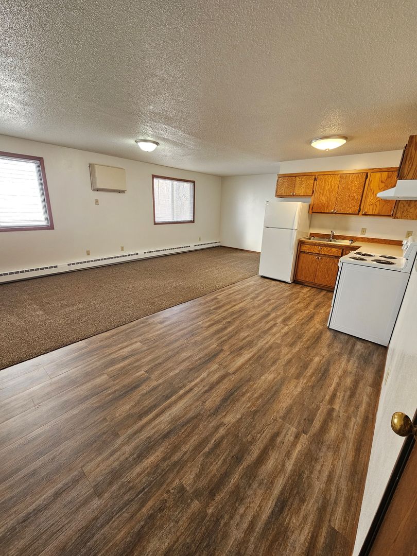 Pequot Lakes Apartment: 30637 Olson St