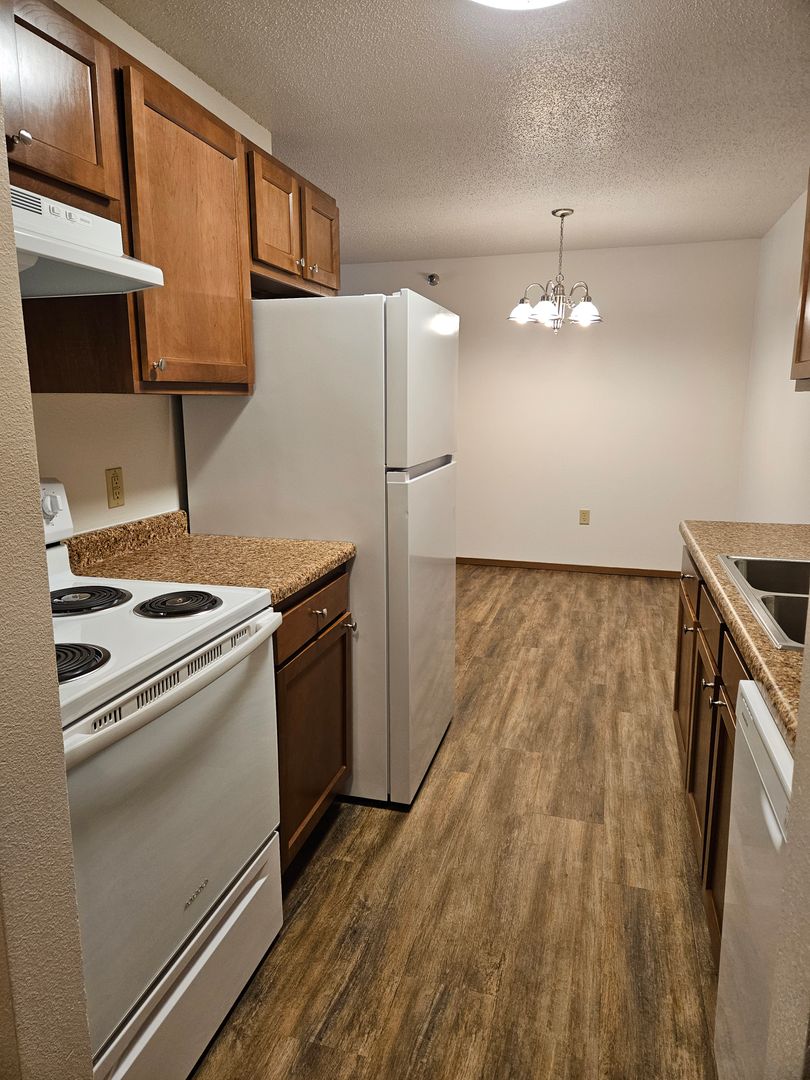 Pequot Lakes Apartment: 30637 Olson St