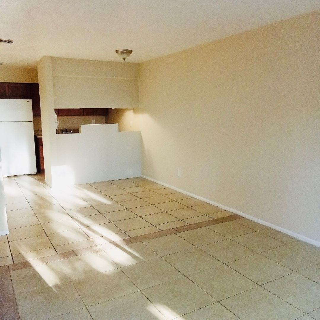 Ocala Apartment: SE 31st St 5230 - 5230 SE 31st St