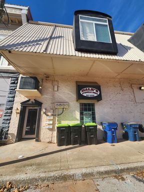 Prime 2-Office Commercial Space in the Heart of Purcell