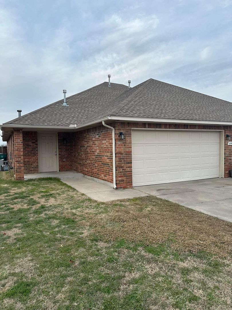 Oklahoma City House: 15109 Kyle Dr