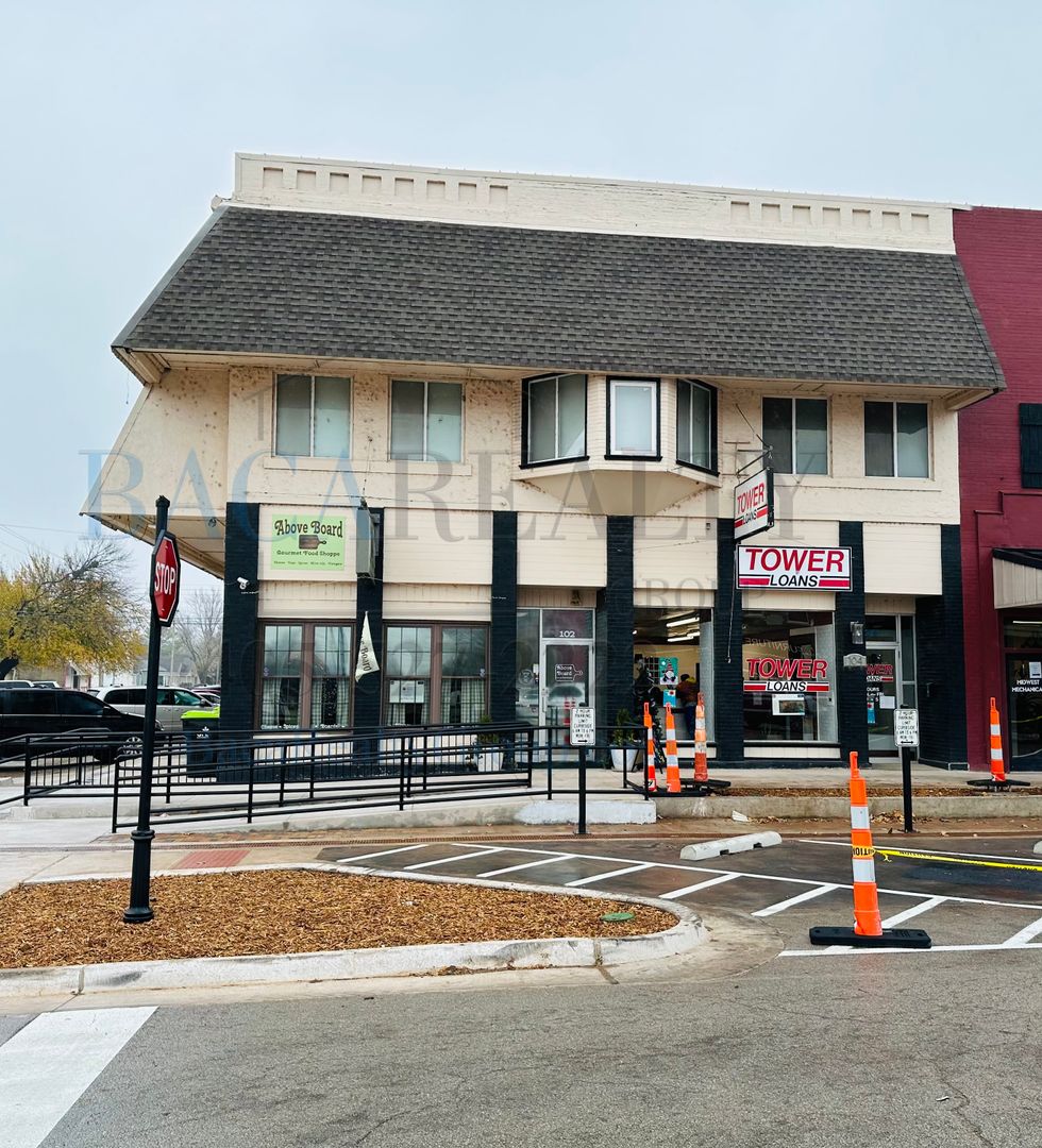 Purcell Condo: 105B S Canadian Ave