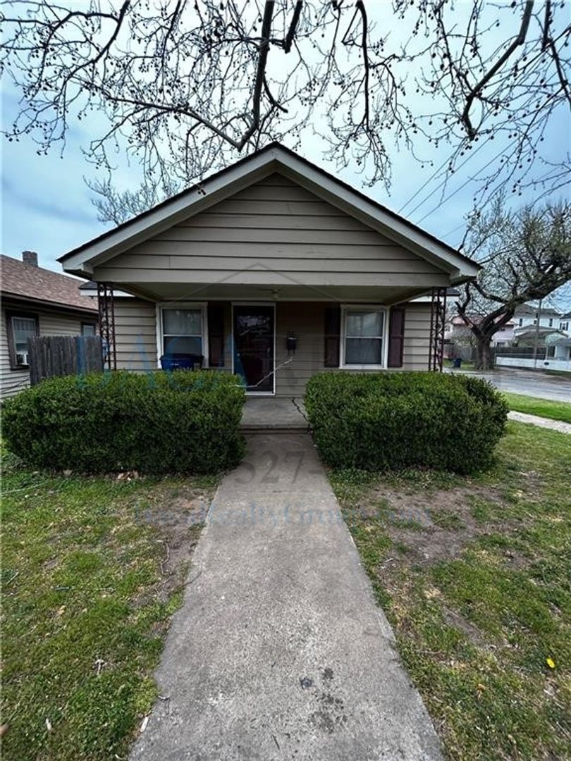 El Reno House: 719 S. Rock Island