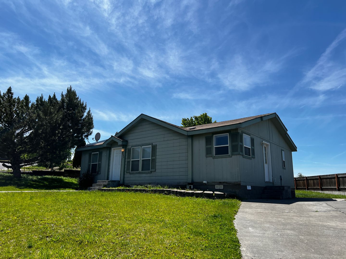 Pendleton House: 3040 SW River View Dr