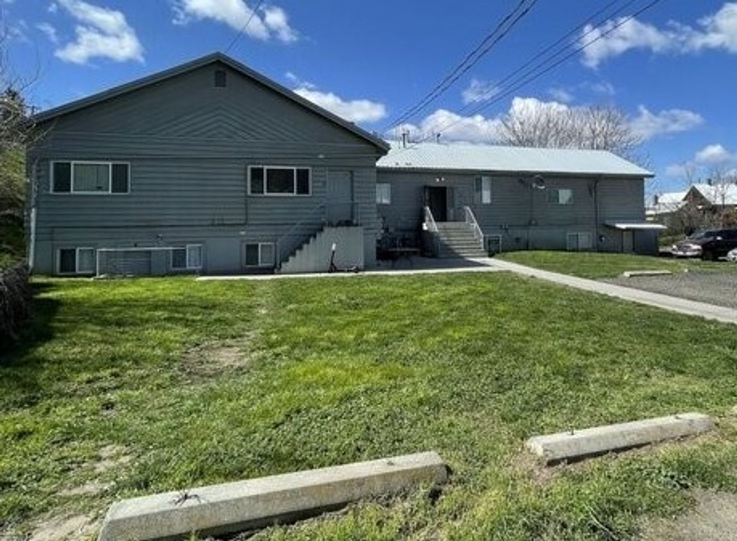 Pendleton Apartment: 513 SW 10th