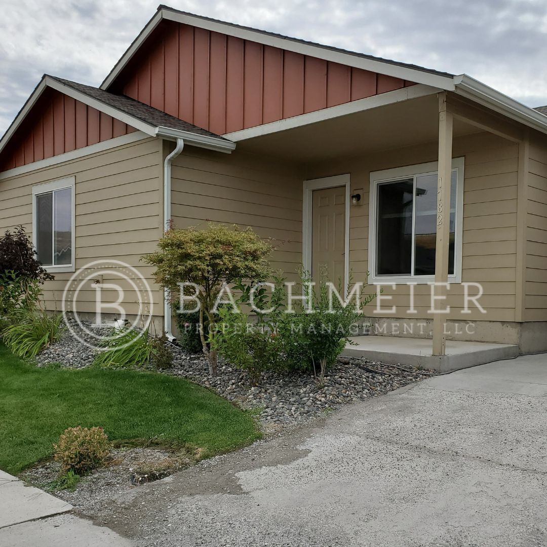 Pendleton Apartment: 1785 SW Jerard Cl