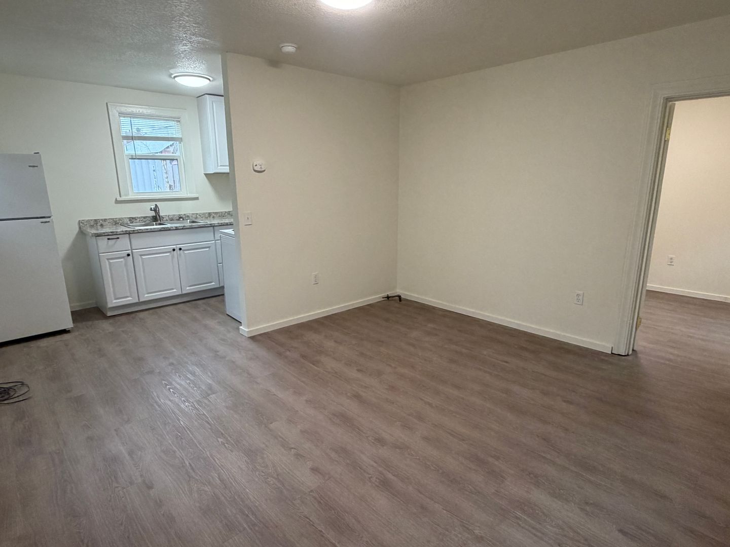 Pendleton Apartment: 346 SW 3rd St