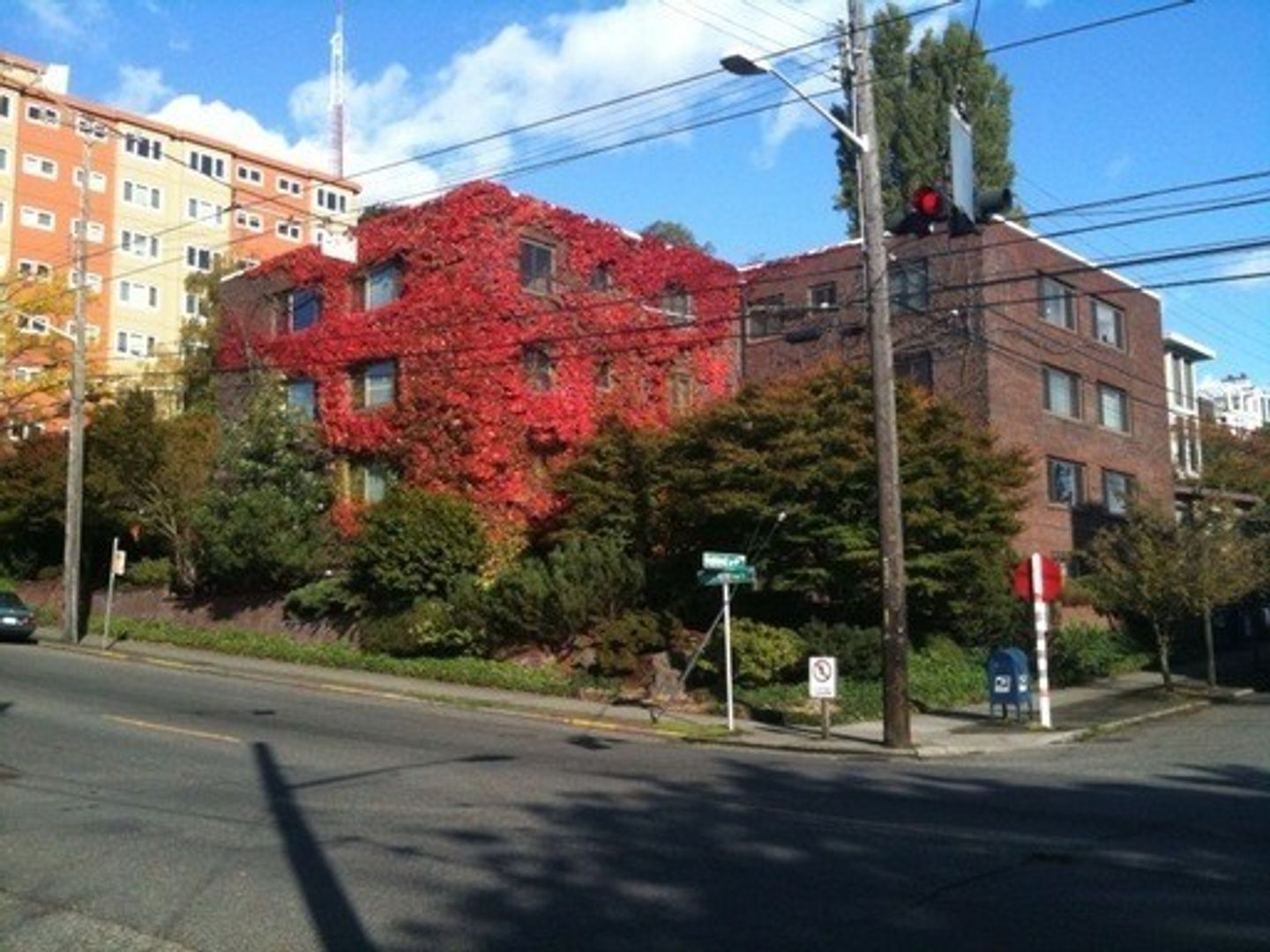 Seattle Apartment: 1206 Queen Anne Ave. N.