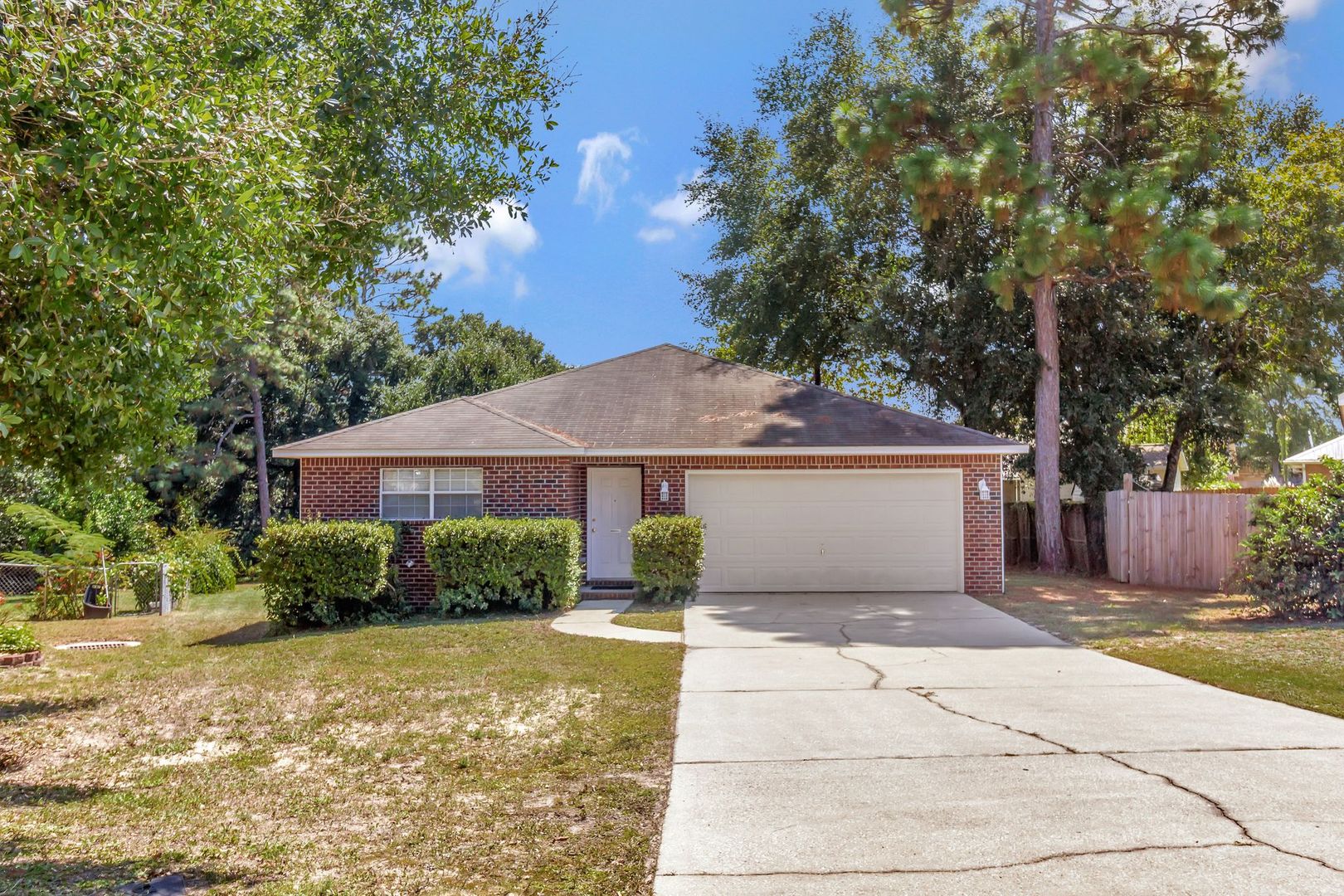 Crestview House: 613 Affirmed Ct